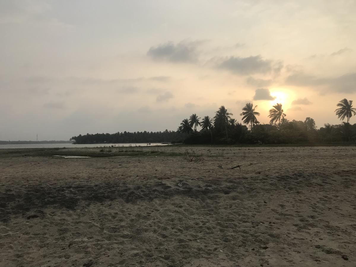 Reef Pasikudah Hotel Nachivantivu Luaran gambar